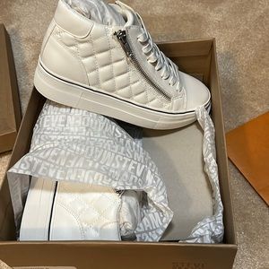 Steve Madden high tops